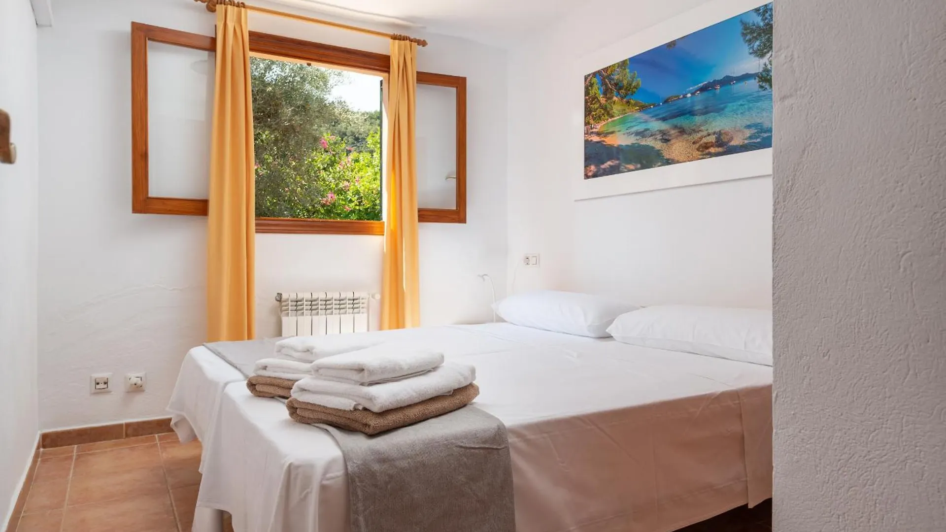 Villa Pont Roma With Pool, Mountain Views & Aircon Pollença Vakantiehuis