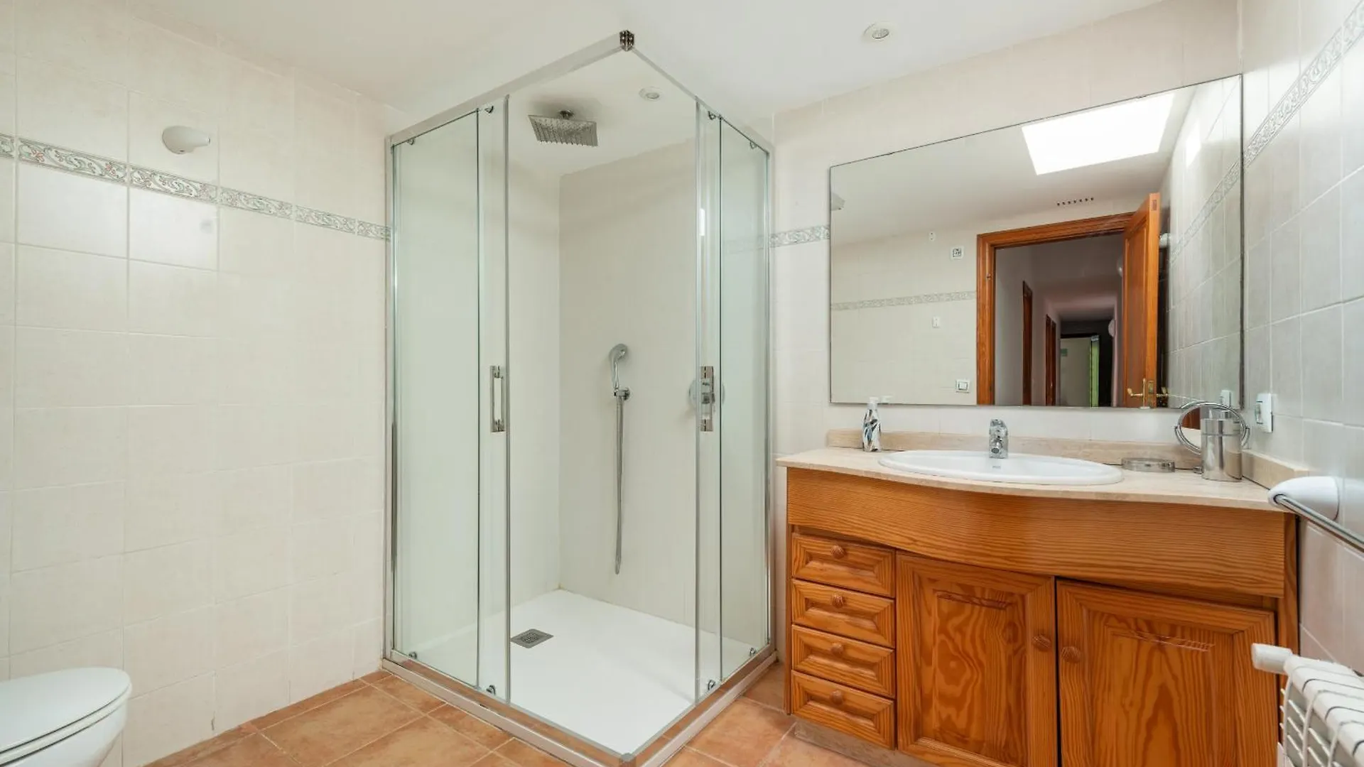 Vakantiehuis Villa Pont Roma With Pool, Mountain Views & Aircon Pollença Spanje