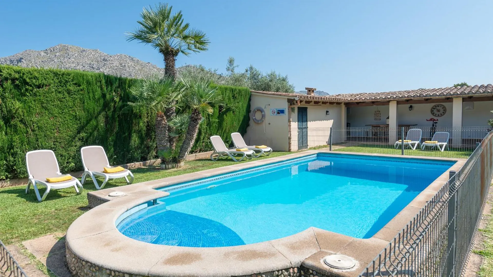 Villa Pont Roma With Pool, Mountain Views & Aircon Pollença Spanje