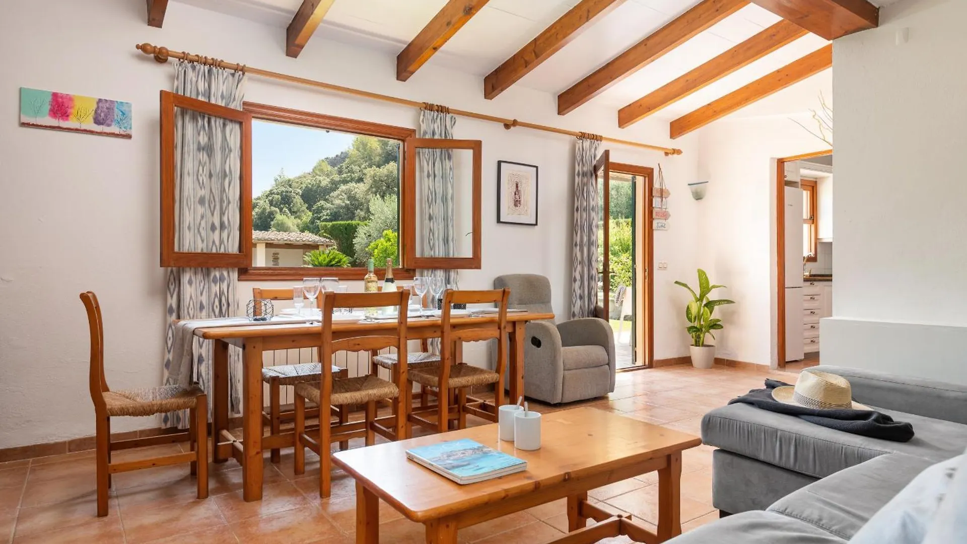 Villa Pont Roma With Pool, Mountain Views & Aircon Pollença